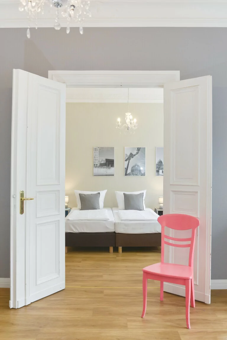 bedrooms in family plus apartment OTA-Berlin